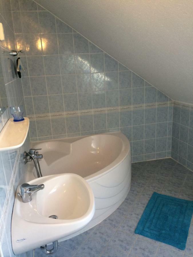 שיופוק Mary Apartment מראה חיצוני תמונה