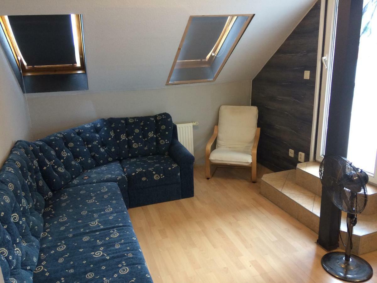 שיופוק Mary Apartment מראה חיצוני תמונה