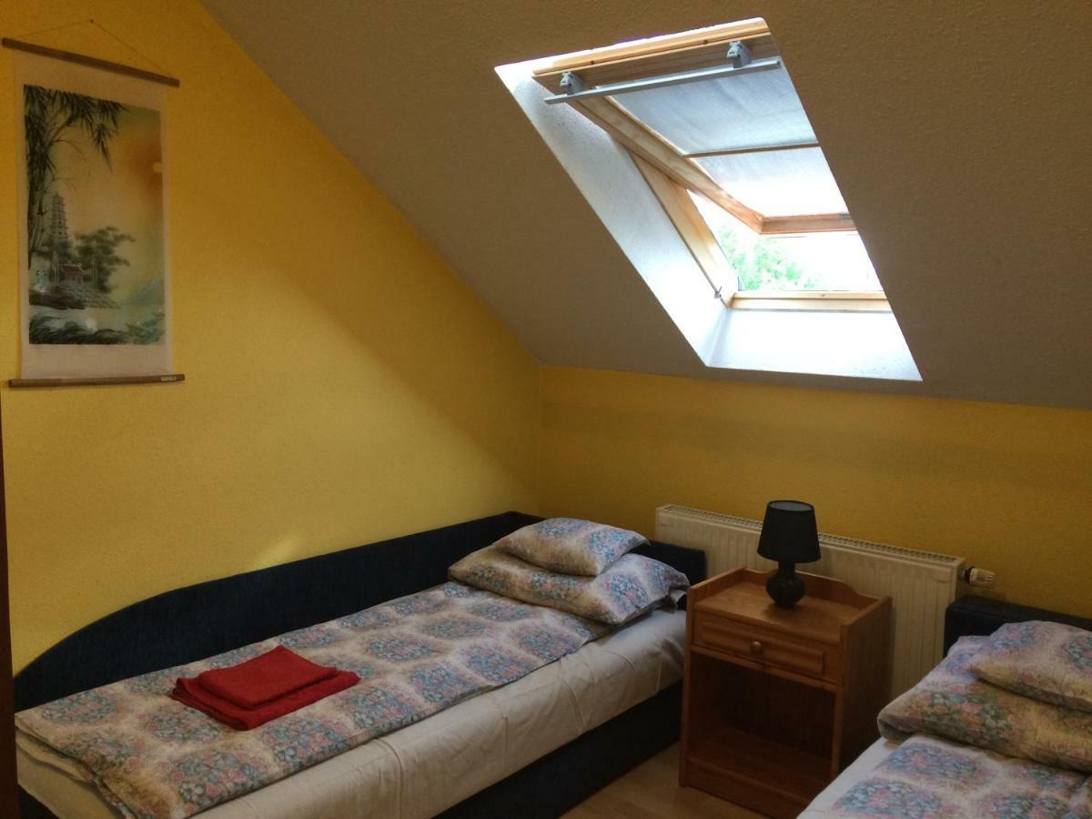 שיופוק Mary Apartment מראה חיצוני תמונה